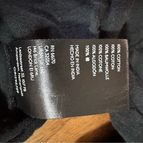 Urban outfitters 100% cotton button up shirt - Picture 6 of 6